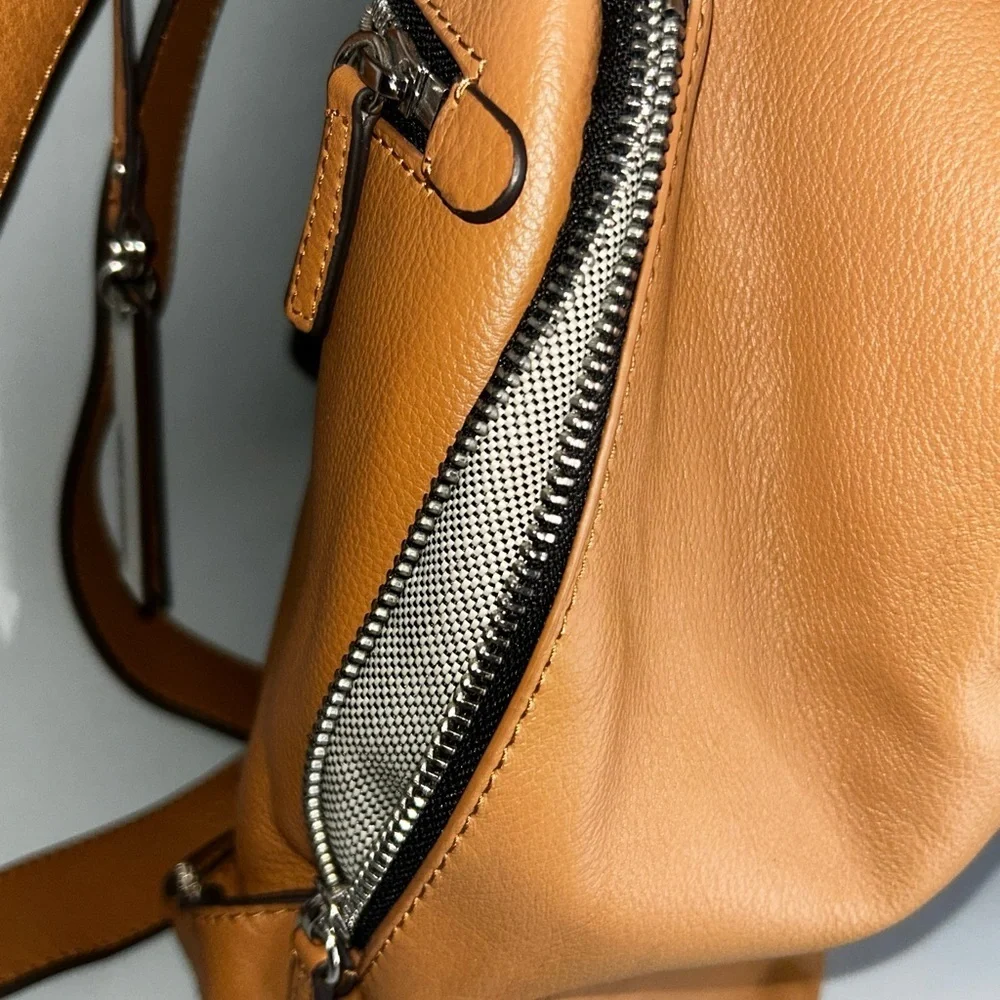NWOT vinca camuto giani small leather backpack